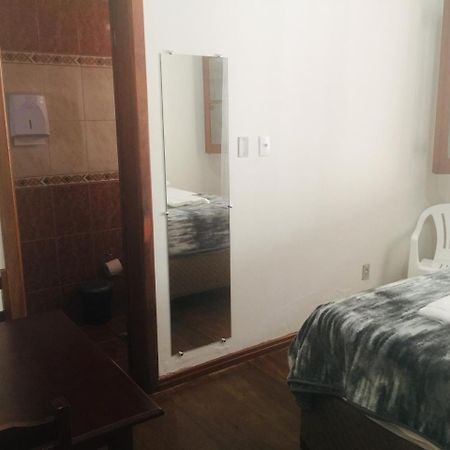 Hospedaria Central 迪亚曼蒂纳 外观 照片