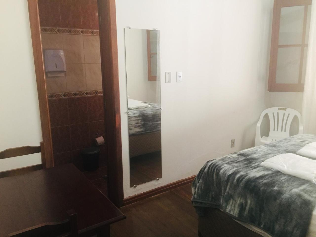 Hospedaria Central 迪亚曼蒂纳 外观 照片
